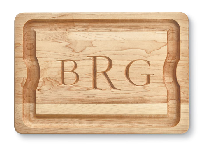 9952: Carving Board / Monogrammed (Product Detail)