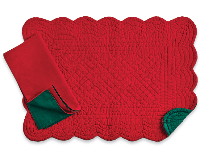 3507: Traditional Red/Green Napkins (Set of Four) (Product Detail)