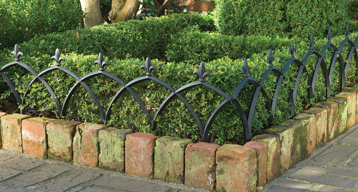 4720: Aluminum Garden Fence (Set of Four Sections) (Product Detail)