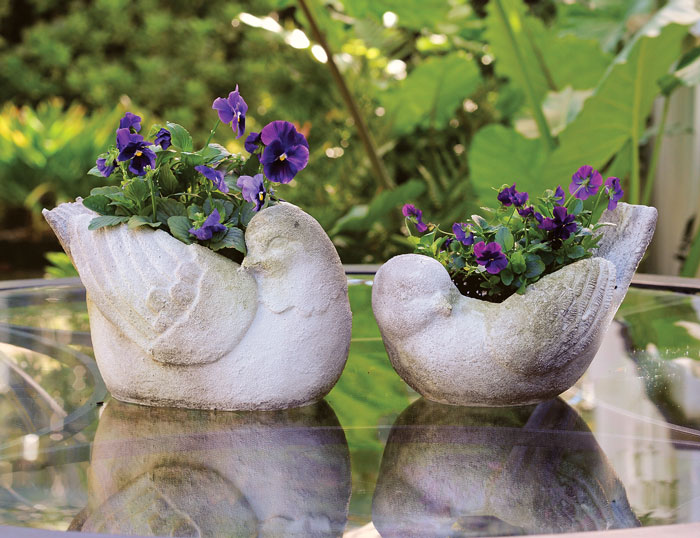 1404: Bird Planters (Set of Two) (Product Detail)