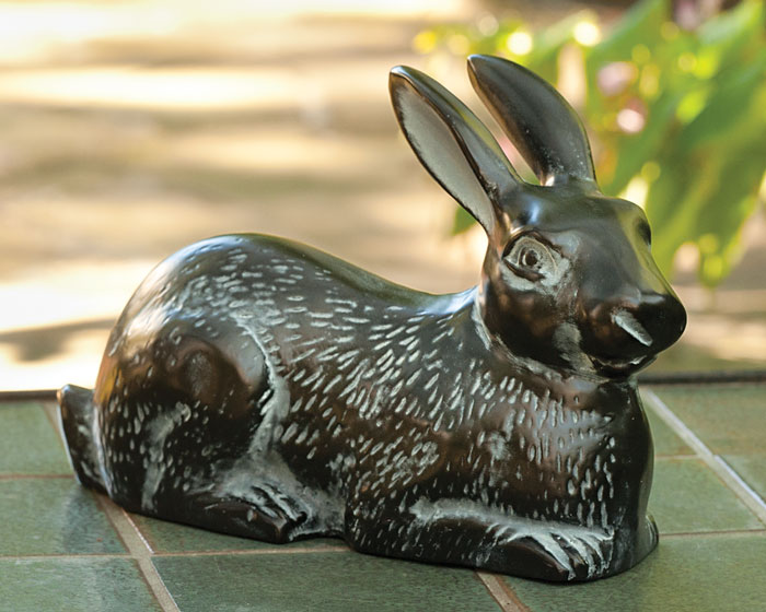 6377: Ebony Resting Rabbit (Product Detail)