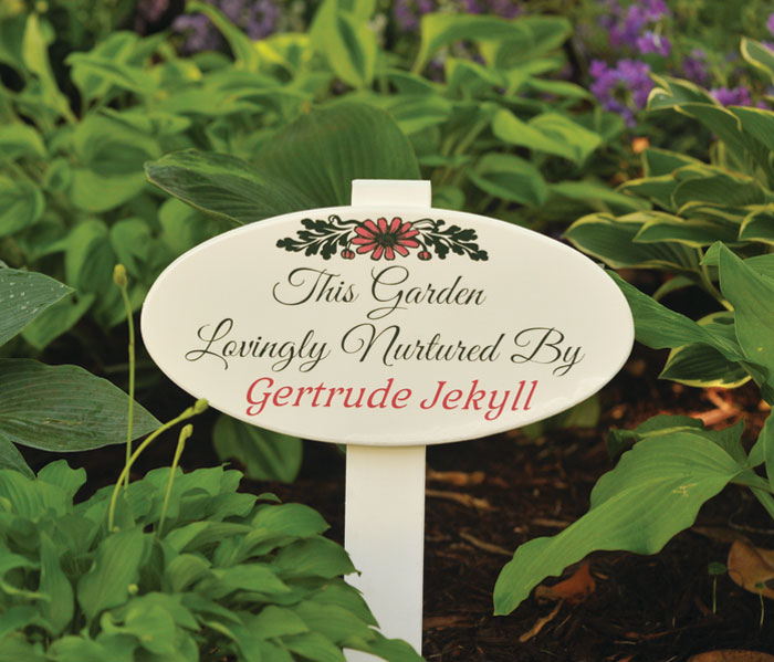 7415: Garden Nurture Sign - Personalized (Product Detail)