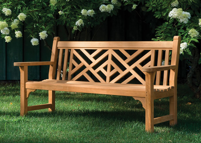 7800: Chippendale Bench / Teak 5